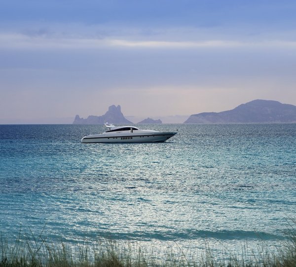 Yacht Charter BALEARICS | 2019/2020 Superyacht Guide | CHARTERWORLD